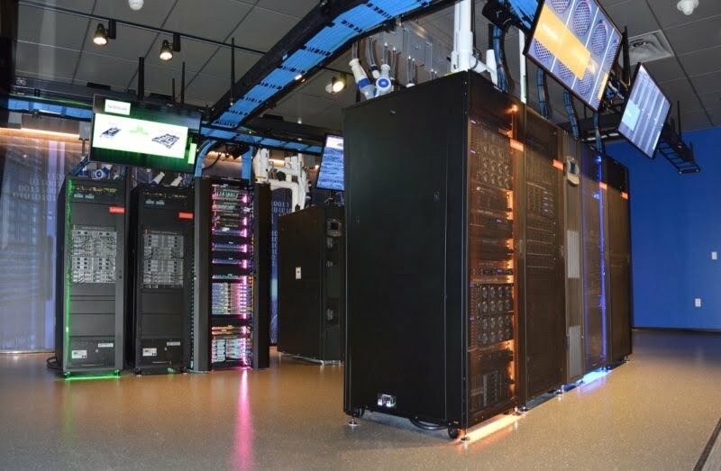 Lenovo Data Center Group